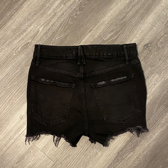 Good American Black Distressed Jean Shorts - Picture 3 of 5